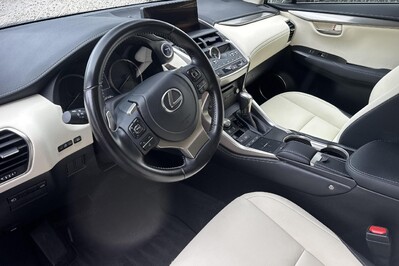 Lexus NX 300h F Impression AWD