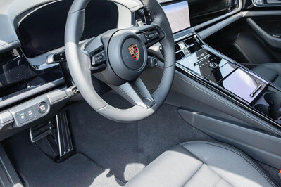Porsche Panamera 4 E-Hybrid