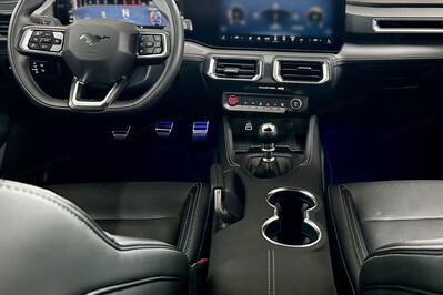 Ford Mustang GT Fastback 5.0 V8