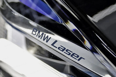BMW Seria 5 530e xDrive Luxury Line aut