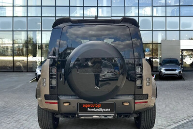 Land Rover Defender 110 4.4 P635 V8 mHEV Octa