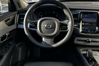 Volvo XC90 T8 AWD Plug-In Hybrid Ultimate Bright 7os aut