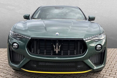 Maserati Levante Trofeo AWD Dreamline Giallo Avia Pervia