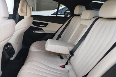 Mercedes E Klasa 220 d 4MATIC AMG Line