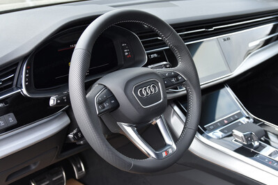 Audi Q7 55 TFSI e quattro S Line