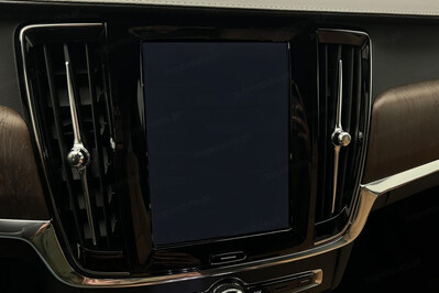 Volvo V90 T6 AWD Plug-In Hybrid Plus Dark