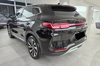 BYD Seal U DM-i Design AWD