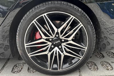 Kia Stinger GT 3.3 T-GDI V6  AWD