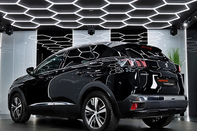 Peugeot 3008 1.2 PureTech Allure Pack S&S EAT8
