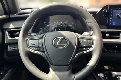 Lexus UX 250h GPF F Sport Design 2WD
