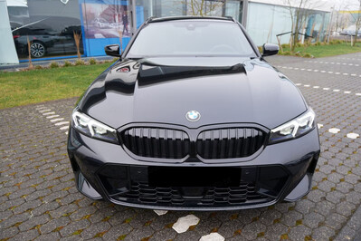 BMW Seria 3 Touring 330i xDrive M Sport