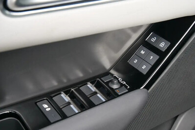 Land Rover Range Rover Velar 2.0 D200 Dynamic SE