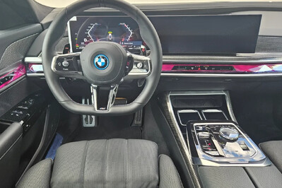 BMW Seria 7 M760e xDrive