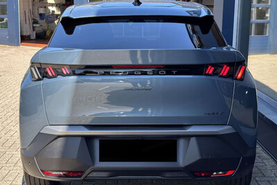 Peugeot 3008 Allure e-DCS 1.2 mHEV
