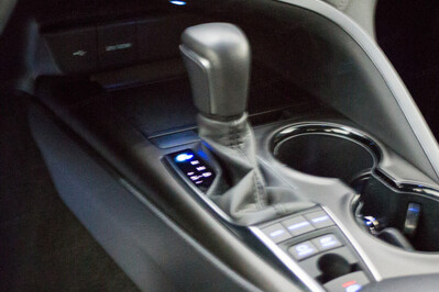 Toyota Camry 2.5 Hybrid Comfort CVT