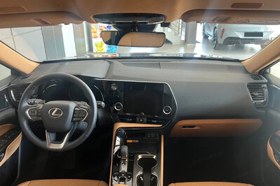 Lexus NX 350h Prestige 2WD
