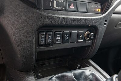 Mitsubishi L 200 2.4 d