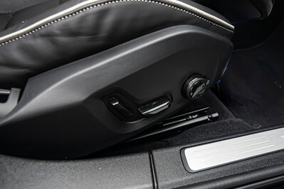 Volvo S60 B5 AWD Ultimate Dark aut