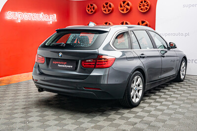 BMW Seria 3 318d