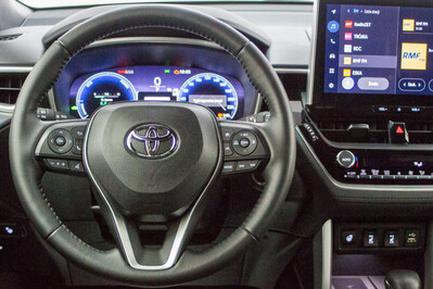 Toyota Corolla Cross 2.0 Hybrid Premiere Edition AWD