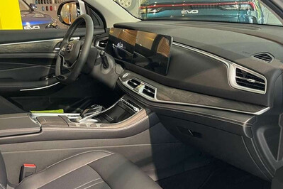 DFSK E5 Prestige 1.5  PHEV E-CVT