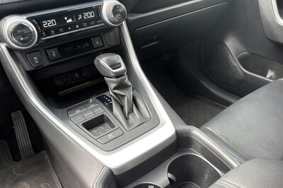 Toyota RAV4 Selection 2.5 Hybrid