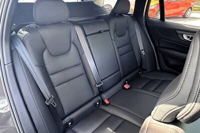 Volvo V60 CC Plus B5 B AWD aut
