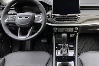 Jeep Compass Altitude 1.5 T4 mHEV DCT