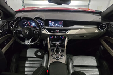 Alfa Romeo Stelvio Turbo Veloce Q4