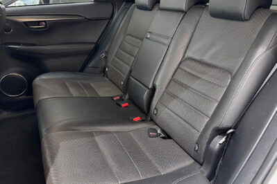 Lexus NX 300h F Sport AWD