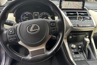 Lexus NX 300h F Impression AWD