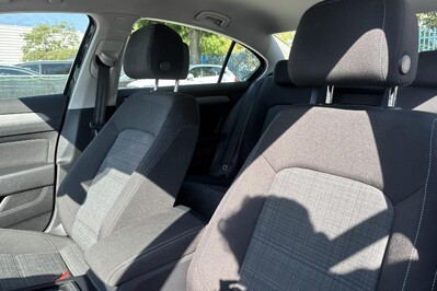 Volkswagen Passat Business 1.5 TSI EVO  DSG