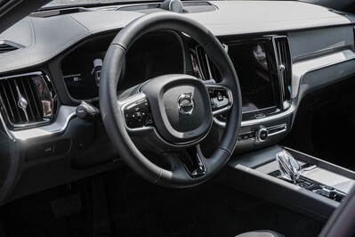 Volvo S60 B5 B AWD Ultimate Dark aut