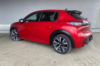 Peugeot 208 1.2 PureTech GT Line S&S EAT8