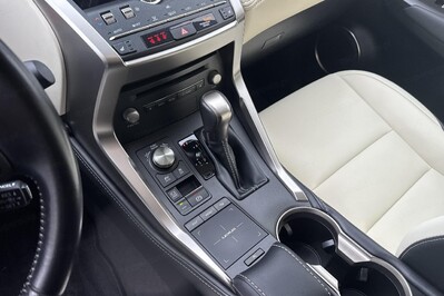 Lexus NX 300h F Impression AWD