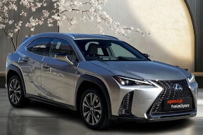 Lexus UX 250h GPF F Sport Design 2WD