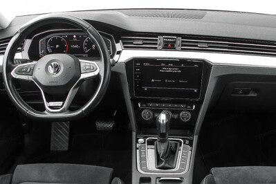 Volkswagen Passat 2.0 TDI 4Mot. Elegance DSG