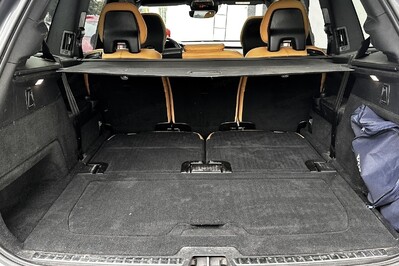 Volvo XC90 T8 AWD Plug-In Hybrid Inscription 7os aut