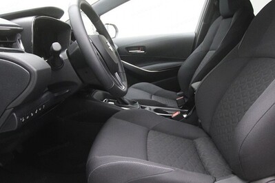 Suzuki Swace Elegance 1.8 Hybrid CVT