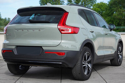Volvo XC40 B4 Plus Dark