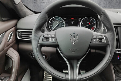 Maserati Levante Trofeo Ermenegildo Zegna