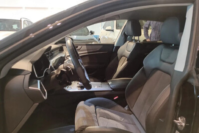 Audi A7 55 TFSI e quattro S tronic