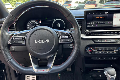 Kia ProCeed 1.6 T-GDI GT DCT