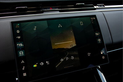 Land Rover Range Rover Sport D300  Dynamic SE
