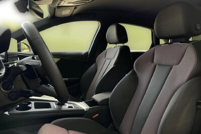 Audi A4 40 TFSI S Line S tronic