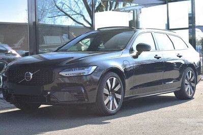 Volvo V90 T6 AWD Plug-In Hybrid Plus Dark