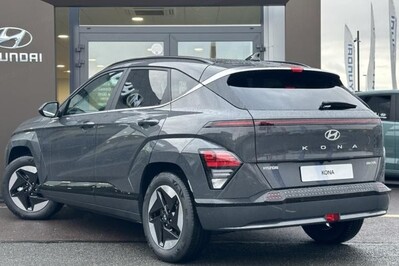Hyundai Kona Electric 65kWh Smart