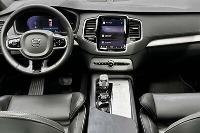 Volvo XC90 T8 AWD Plug-In Hybrid Ultimate Dark 7os aut
