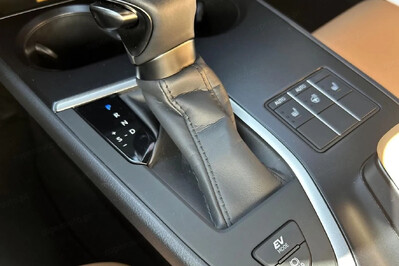 Lexus UX 250h GPF F Sport Design 2WD