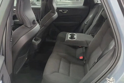 Volvo XC60 B4 D Momentum Pro aut